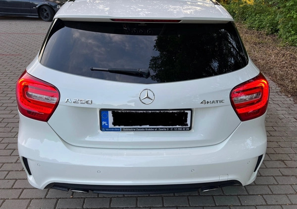 Mercedes-Benz Klasa A cena 69900 przebieg: 140000, rok produkcji 2015 z Kraków małe 667